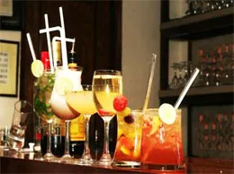 Bar & Pub